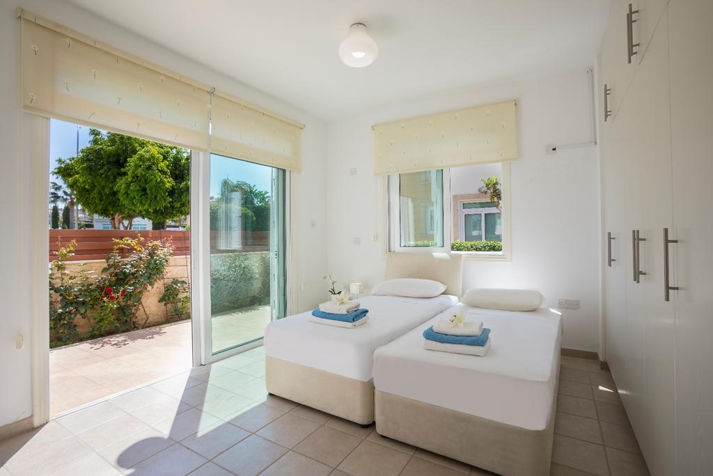 Villa Ricky Протарас Екстериор снимка